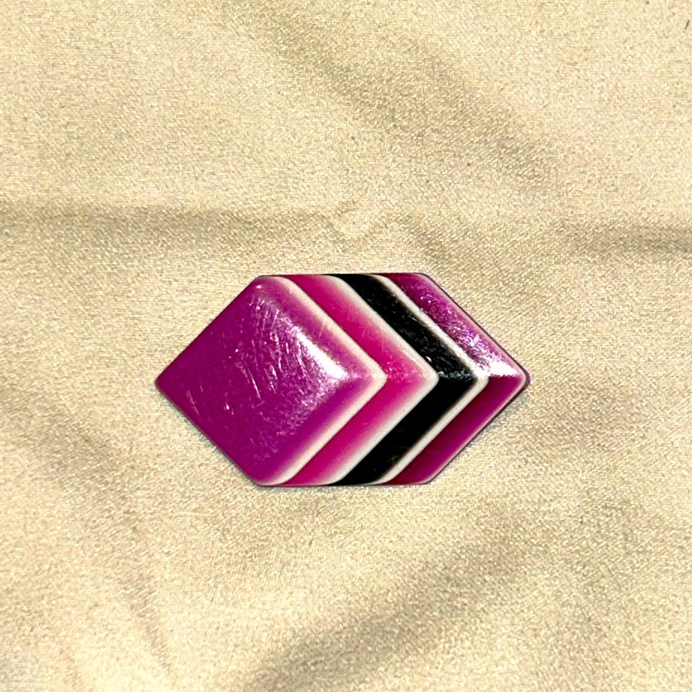 Lea Stein Pink tones geometric brooch pin